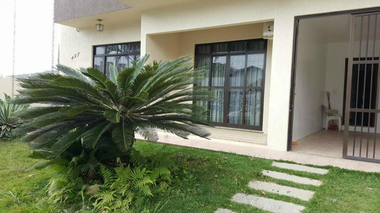 Bombinhas Brasil Residence II Guest House No Centro מראה חיצוני תמונה