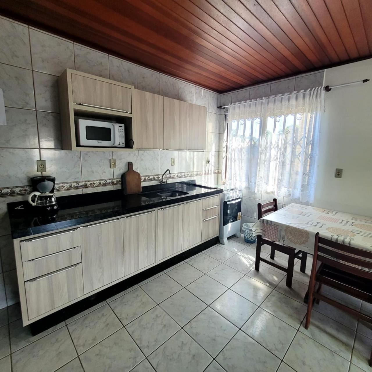 Bombinhas Brasil Residence II Guest House No Centro מראה חיצוני תמונה